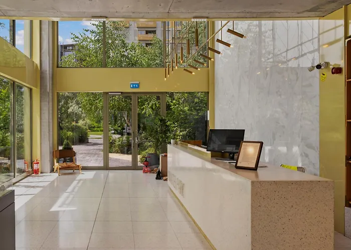 Mido Aviatie Park With Private Parking & Self Check-in דירה *