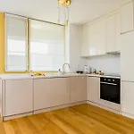 Mido Aviatie Park With Private Parking & Self Check-in Apartment Bucharest