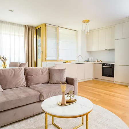 Mido Aviatie Park With Private Parking & Self Check-in Bucarest