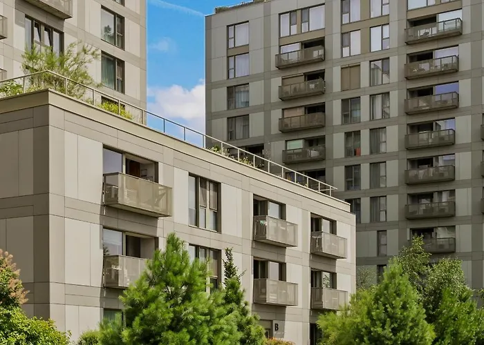 Mido Aviatie Park With Private Parking & Self Check-in Apartment *