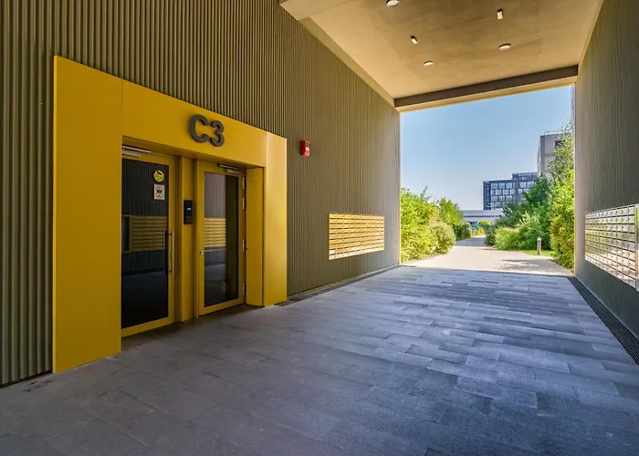 Mido Aviatie Park With Private Parking & Self Check-in شقة بوخارست