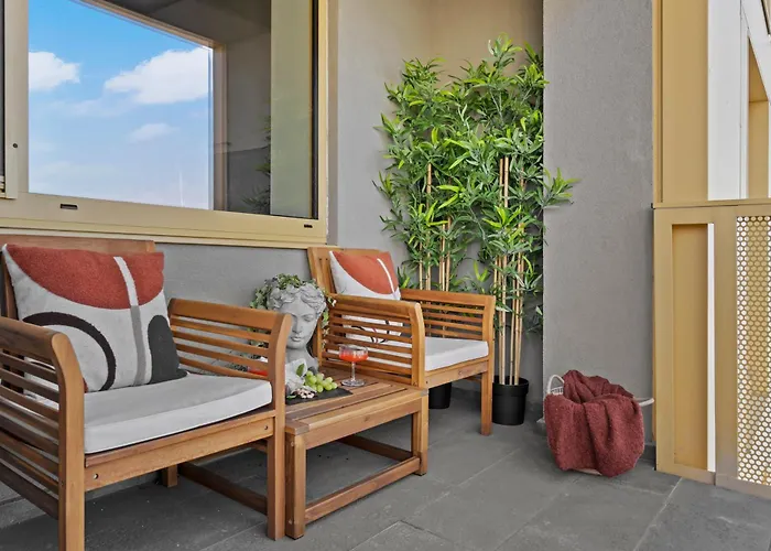 Mido Aviatie Park With Private Parking & Self Check-in Bukarest