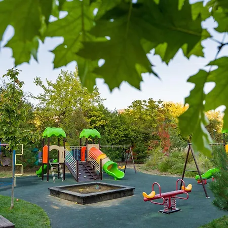 Mido Aviatie Park With Private Parking & Self Check-in * בוקרשט